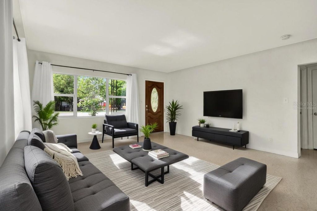 Photo of 4954 1st Avenue S, St Petersburg, FL 33707 (MLS # TB8411455)