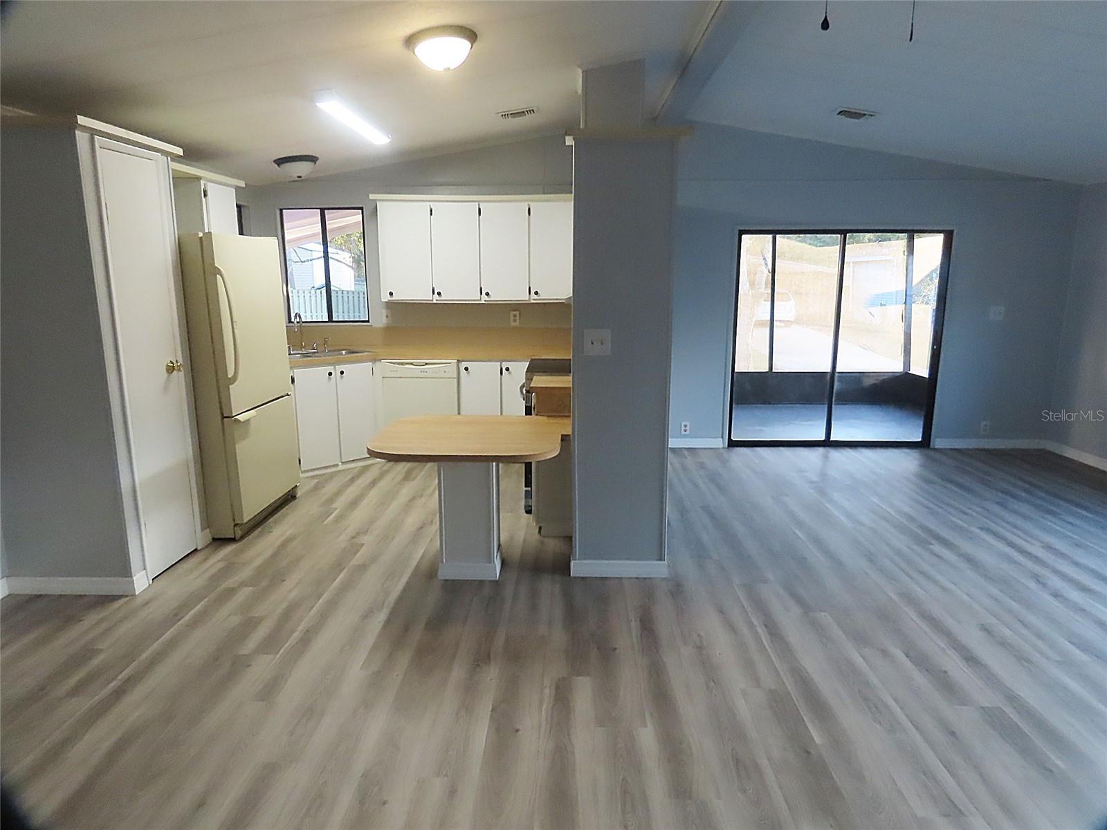 PINELAND HEIGHTS - Residential Lease