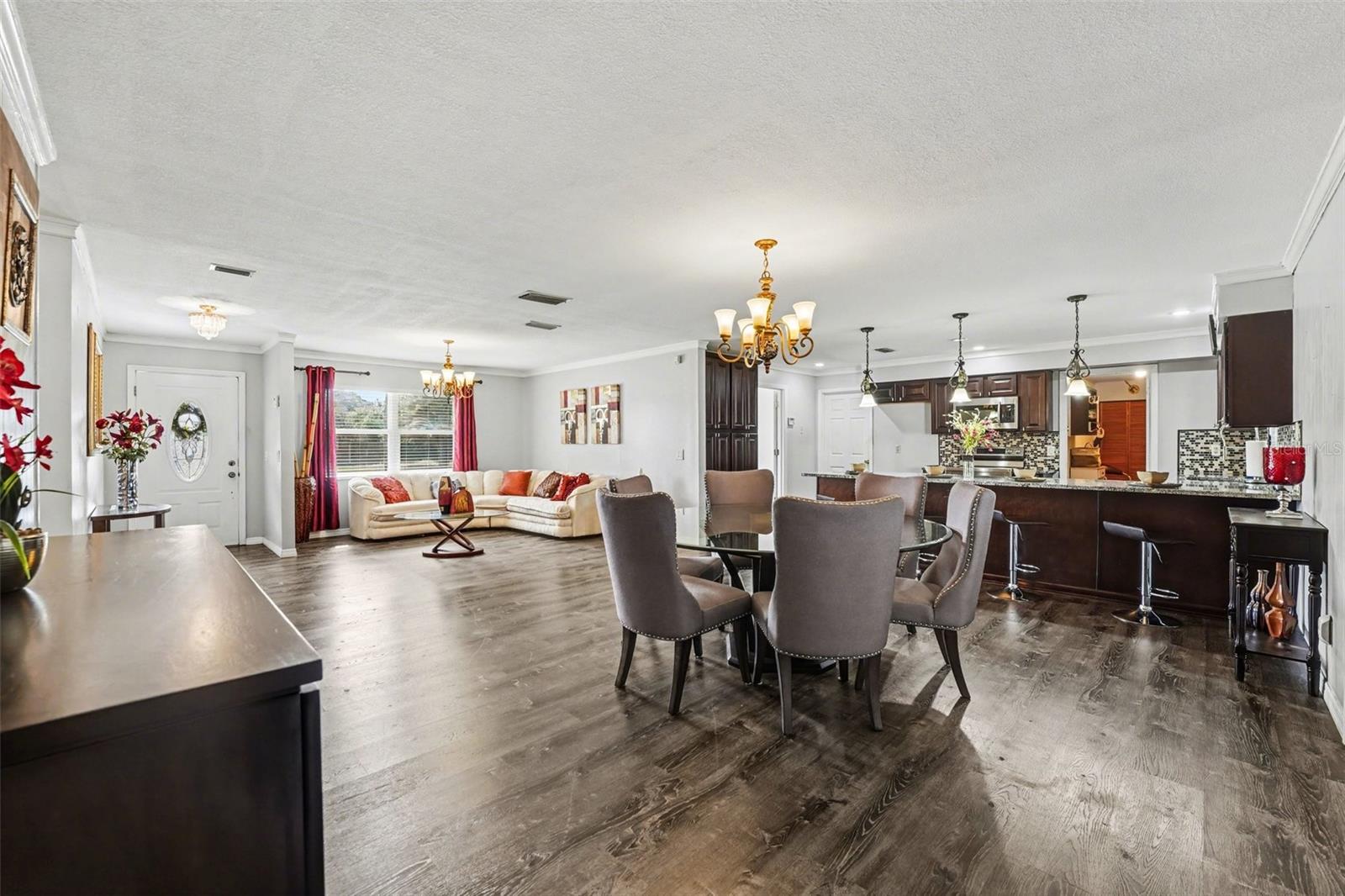 HIGHLAND GARDENS - Residential