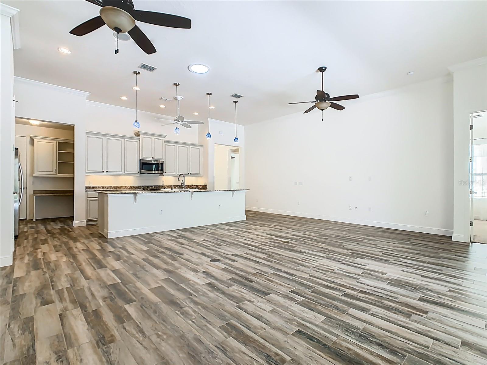 SOLIVITA PH 7B2 - Residential