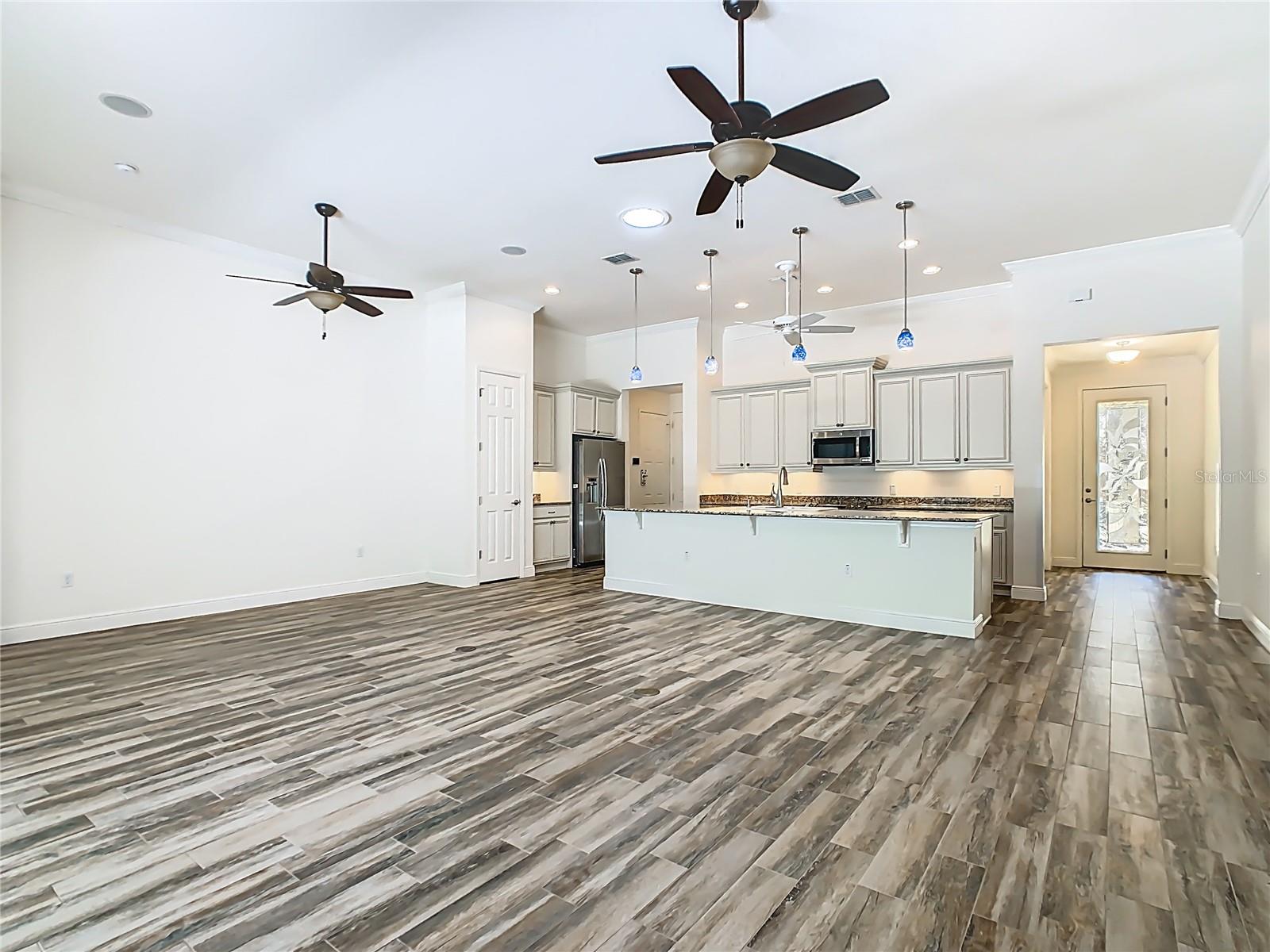 SOLIVITA PH 7B2 - Residential