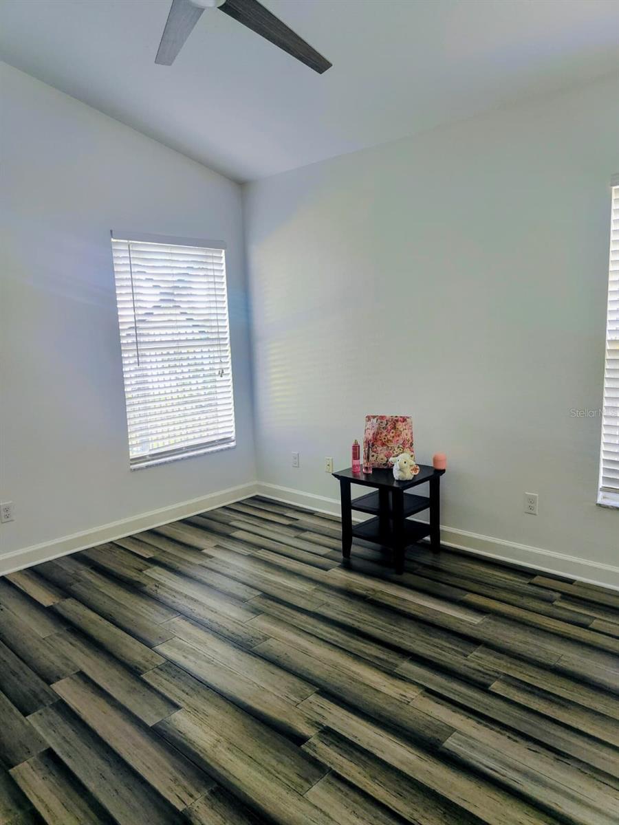 CRYSTAL GLEN - Residential Lease