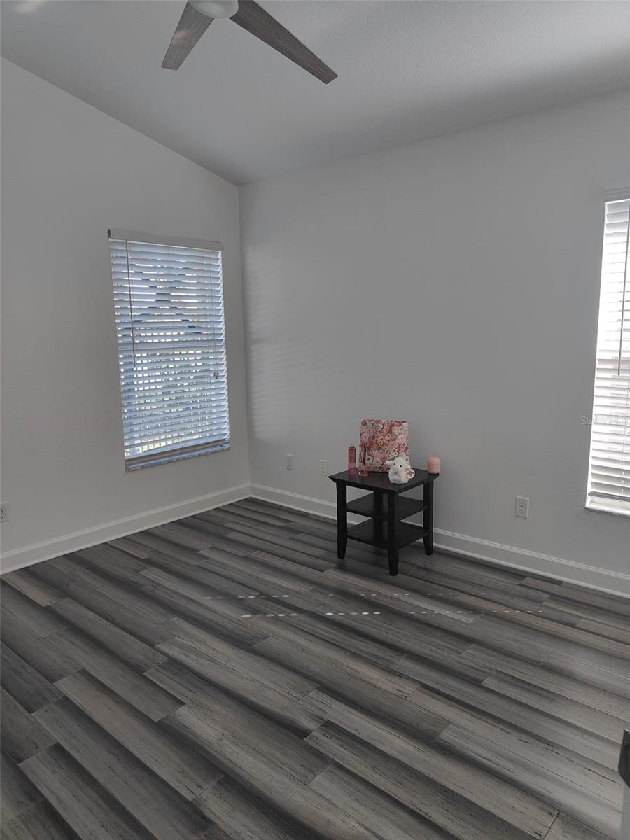 CRYSTAL GLEN - Residential Lease