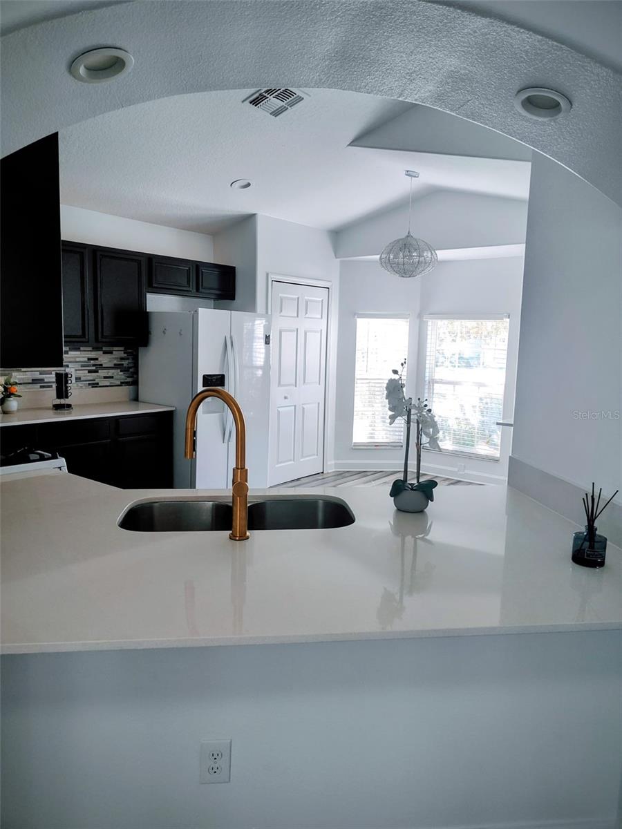 CRYSTAL GLEN - Residential Lease