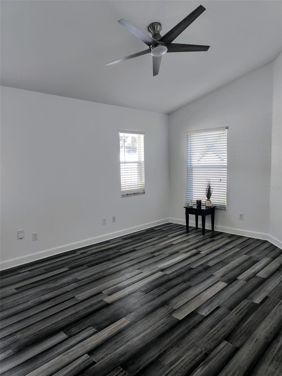 CRYSTAL GLEN - Residential Lease