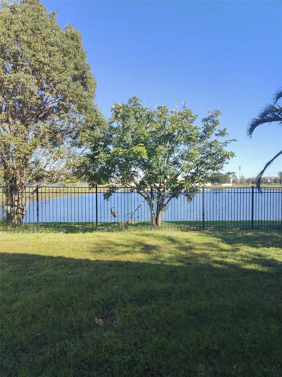 CRYSTAL GLEN - Residential Lease