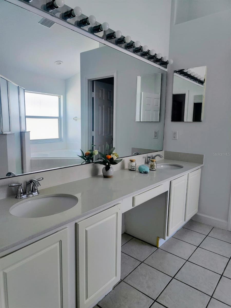 CRYSTAL GLEN - Residential Lease