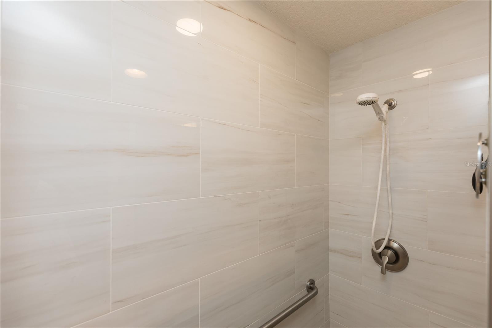 SURF CLUB I - Residential