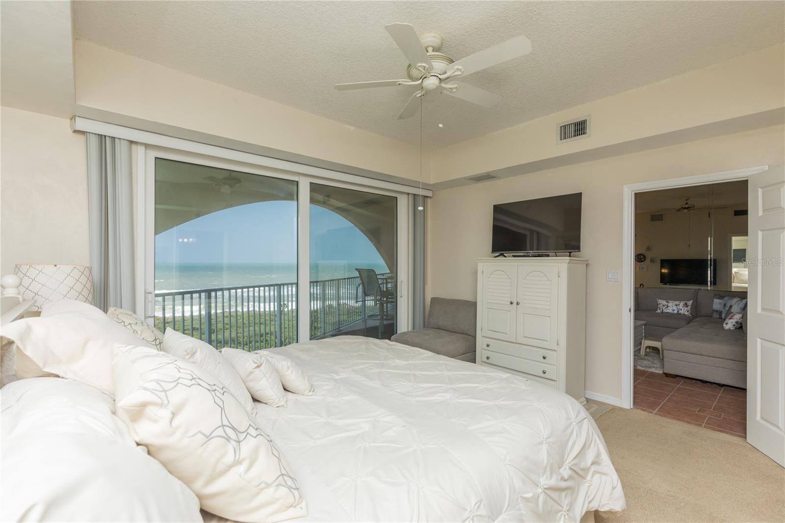 SURF CLUB I - Residential