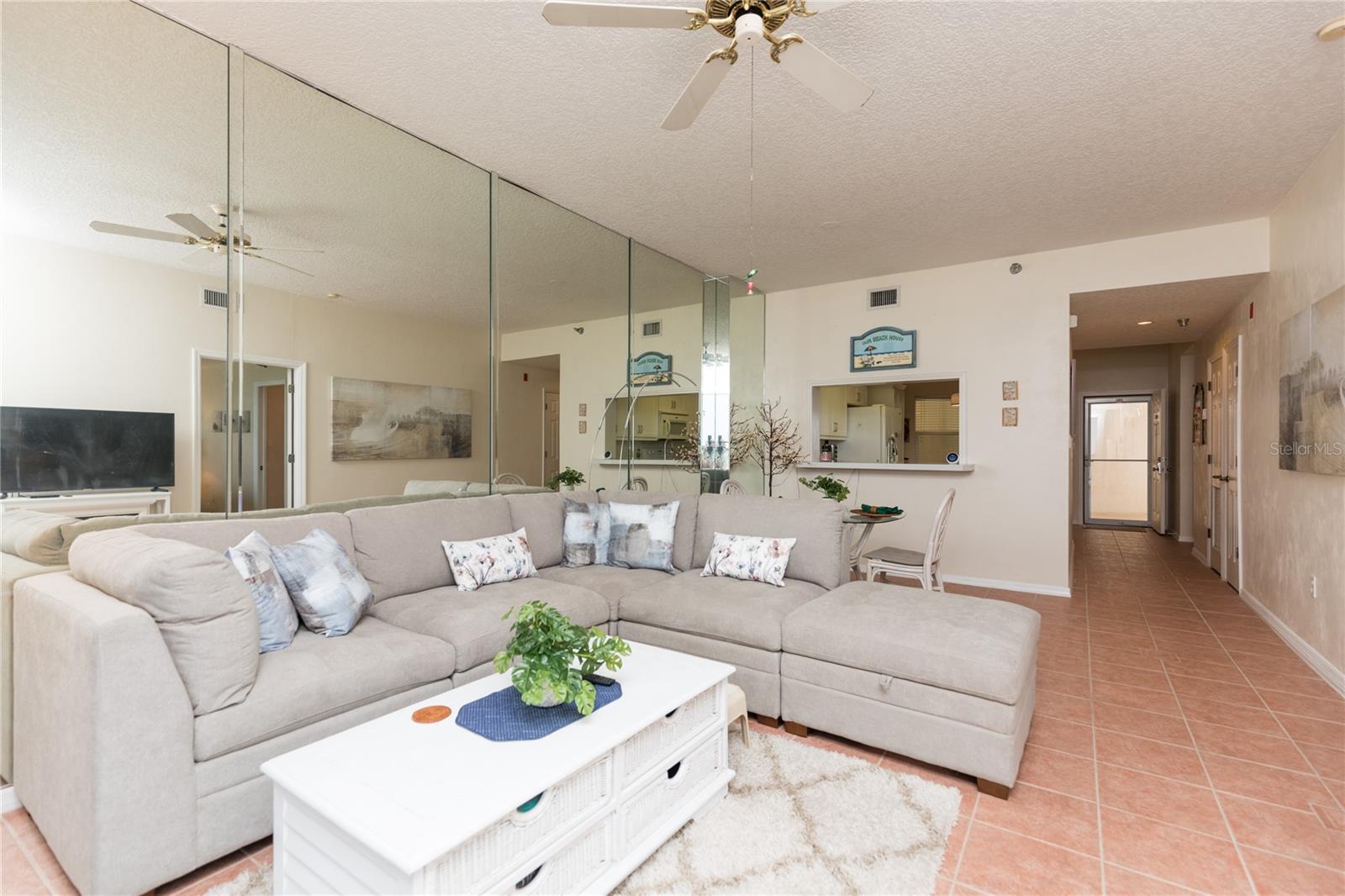 SURF CLUB I - Residential