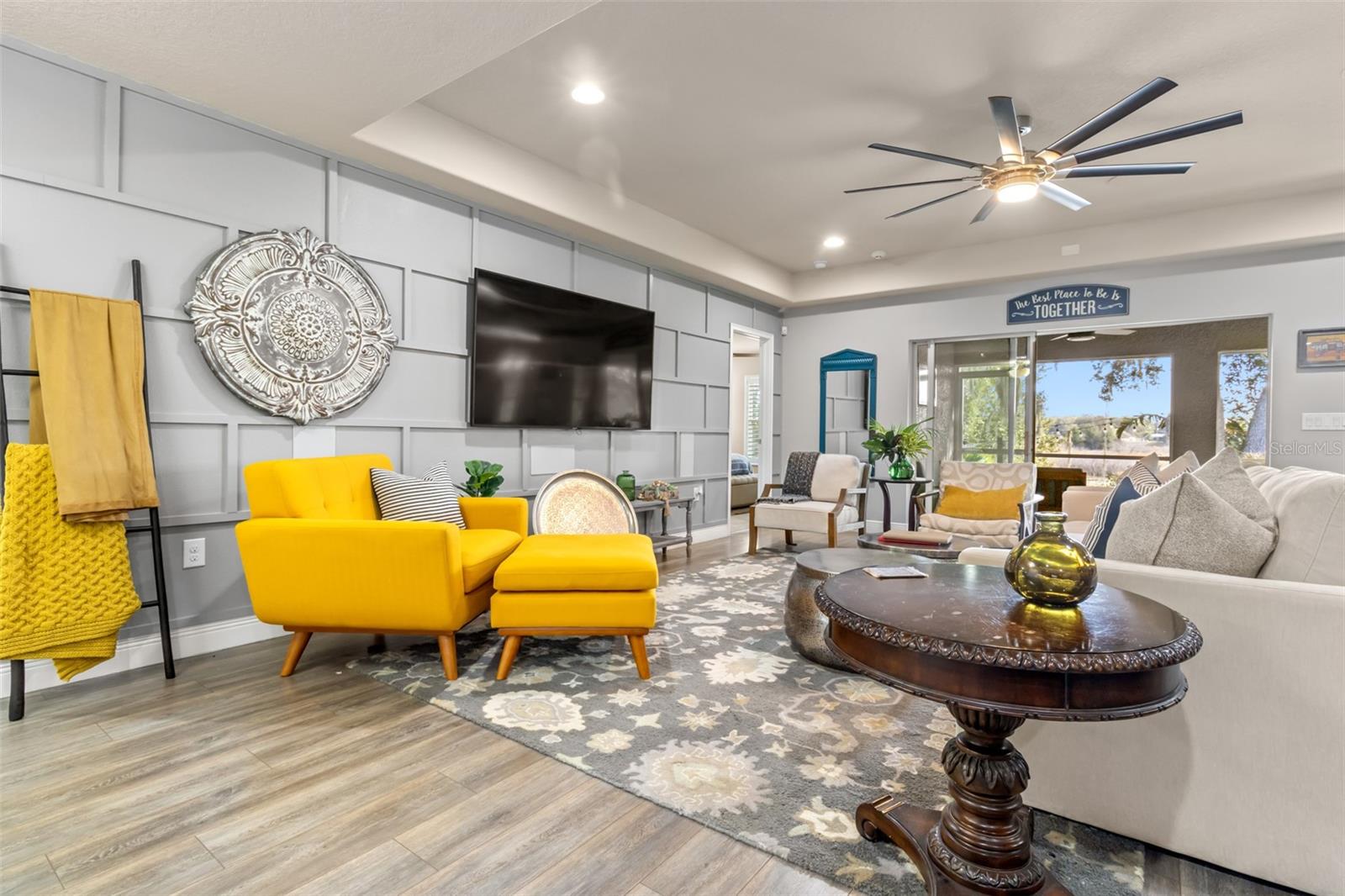 SPRING HILL - Residential