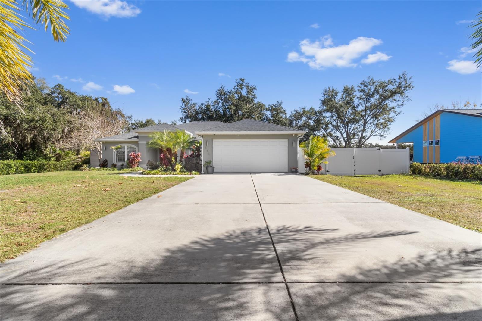 SPRING HILL - Residential