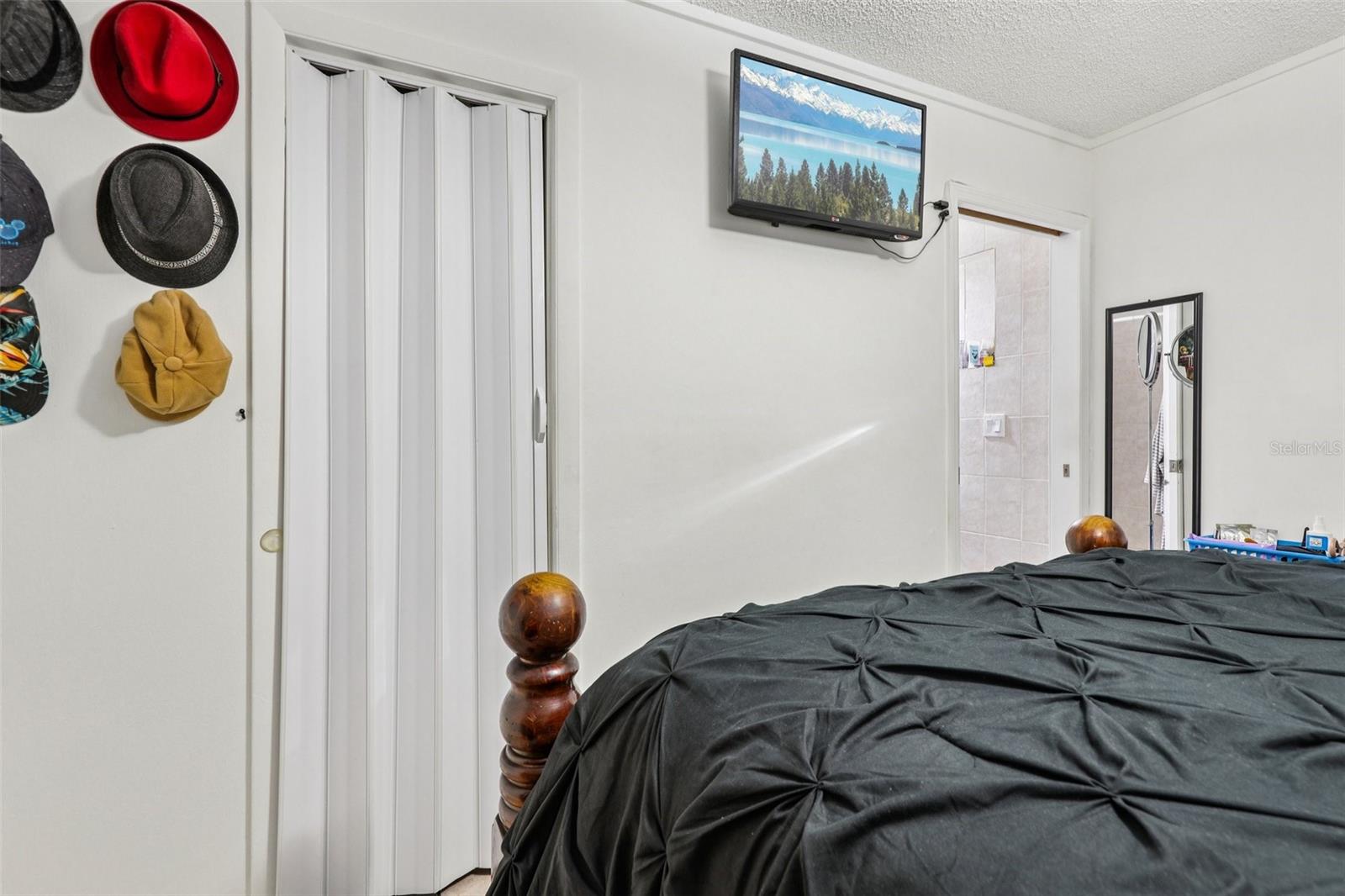 UNIVERSAL ESTATES SOUTH ADD - Residential