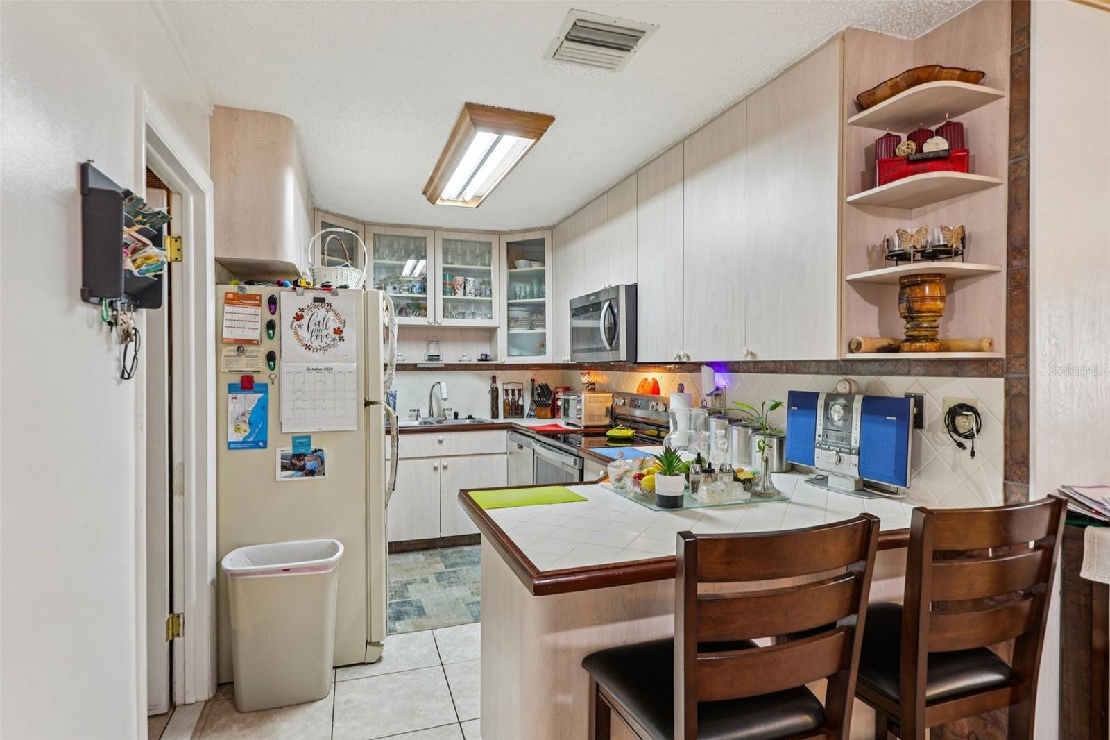 UNIVERSAL ESTATES SOUTH ADD - Residential