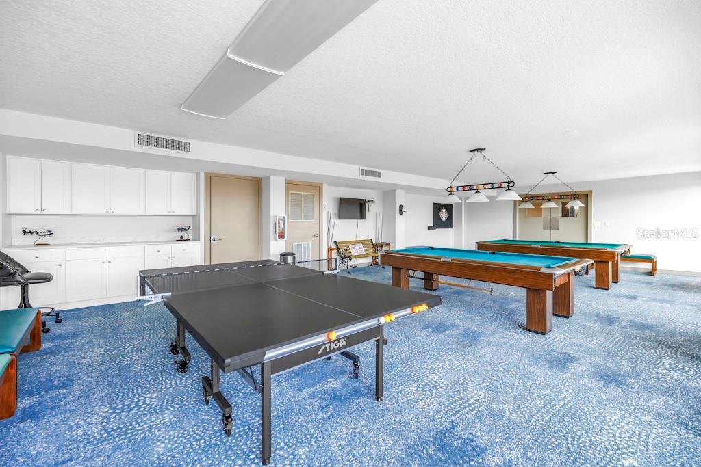 KEY CAPRI CONDO - Residential