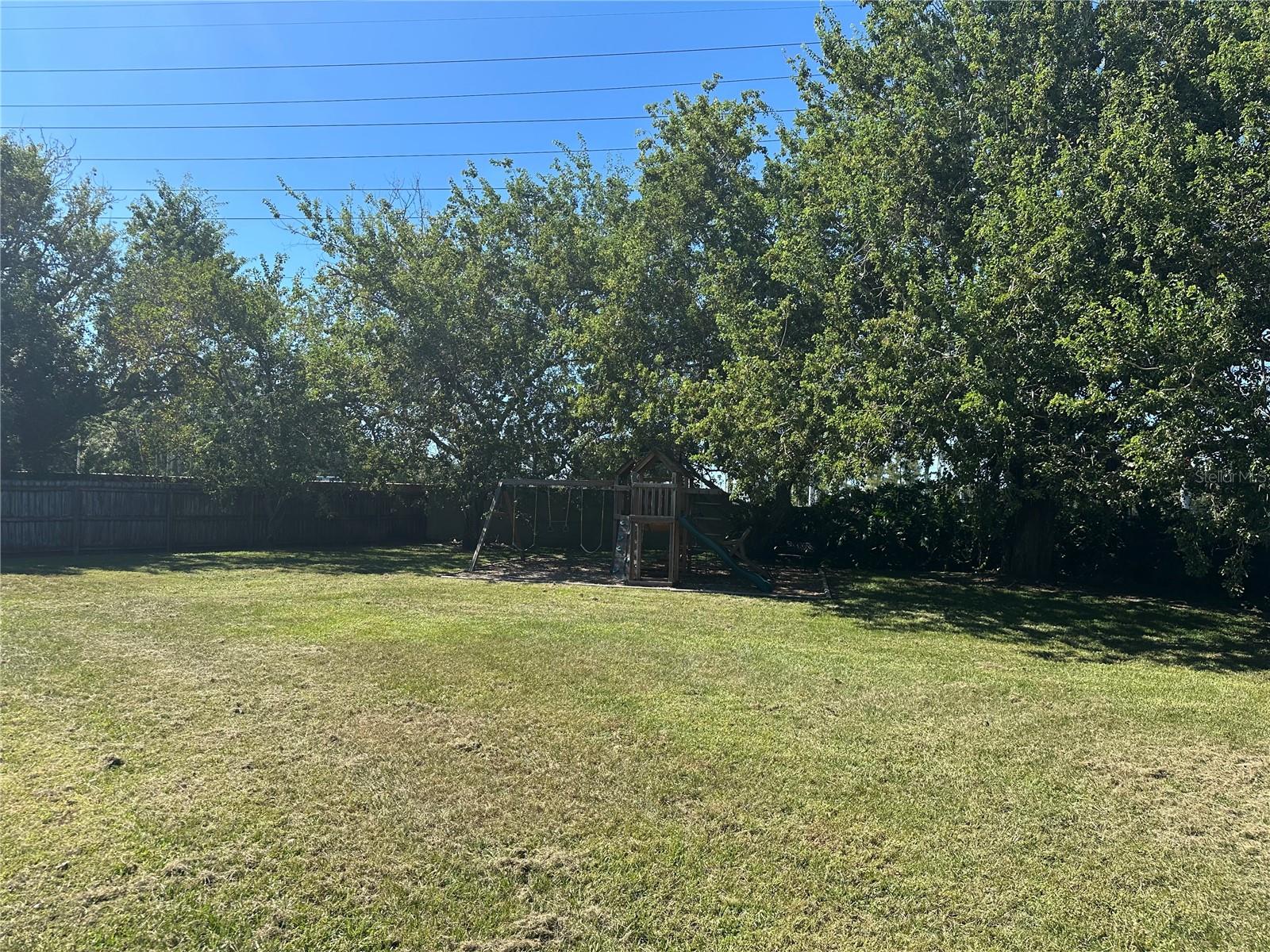 NORTH LAKES SEC E UNIT 01 - Residential