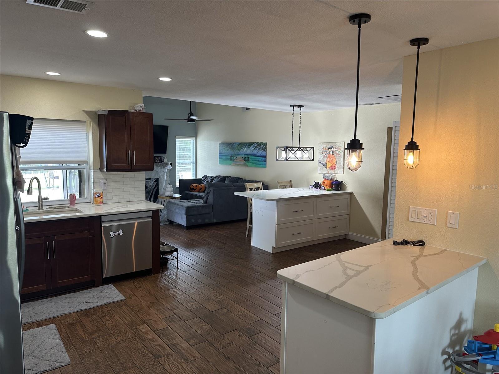 NORTH LAKES SEC E UNIT 01 - Residential