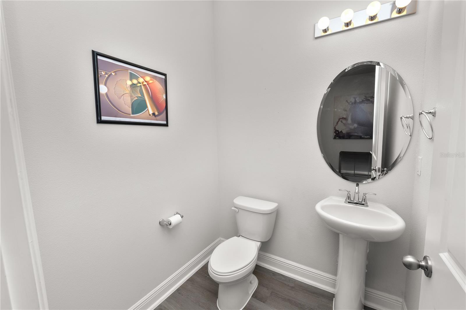 LAKE SMART POINTE - Residential