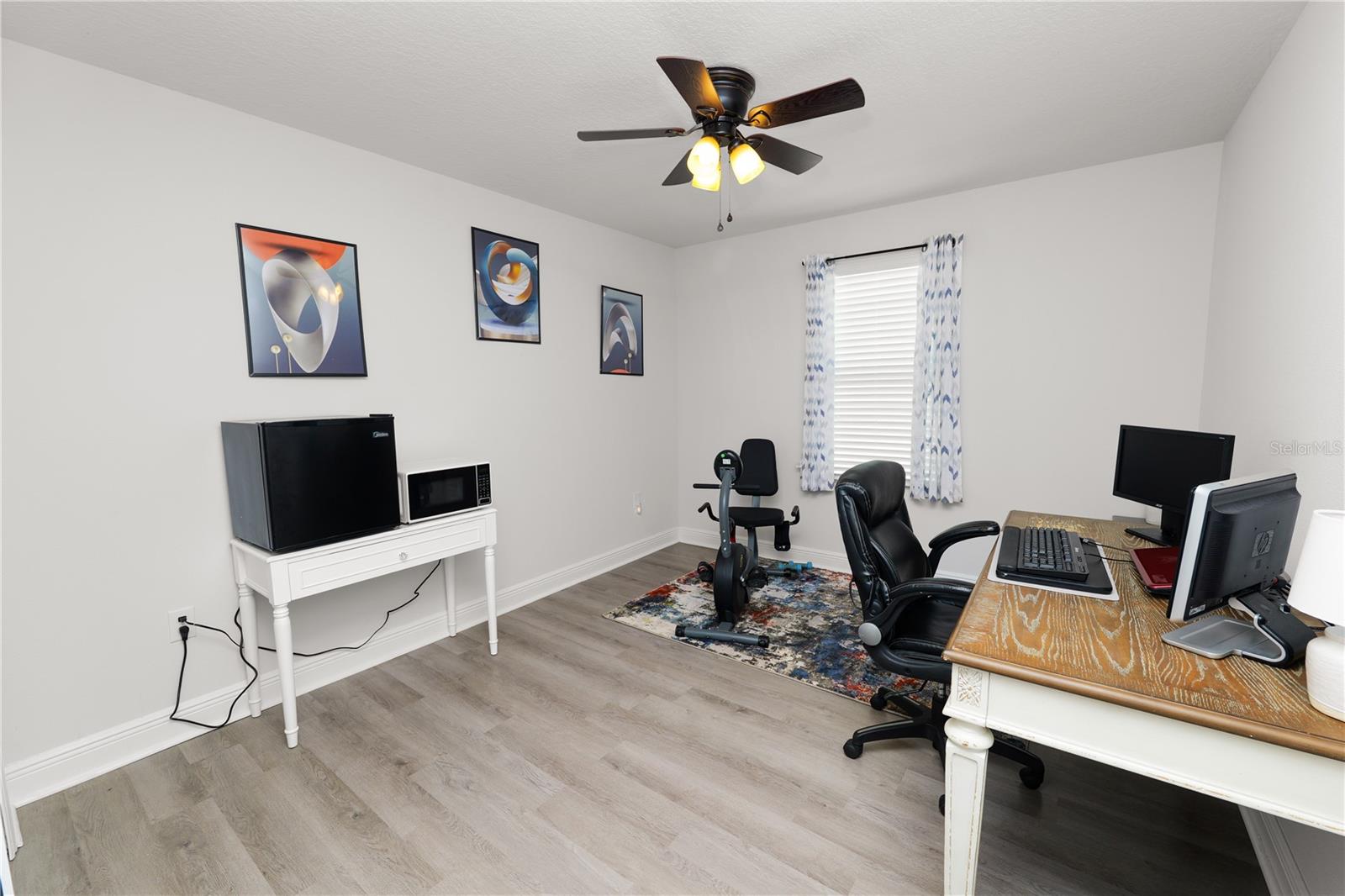 LAKE SMART POINTE - Residential