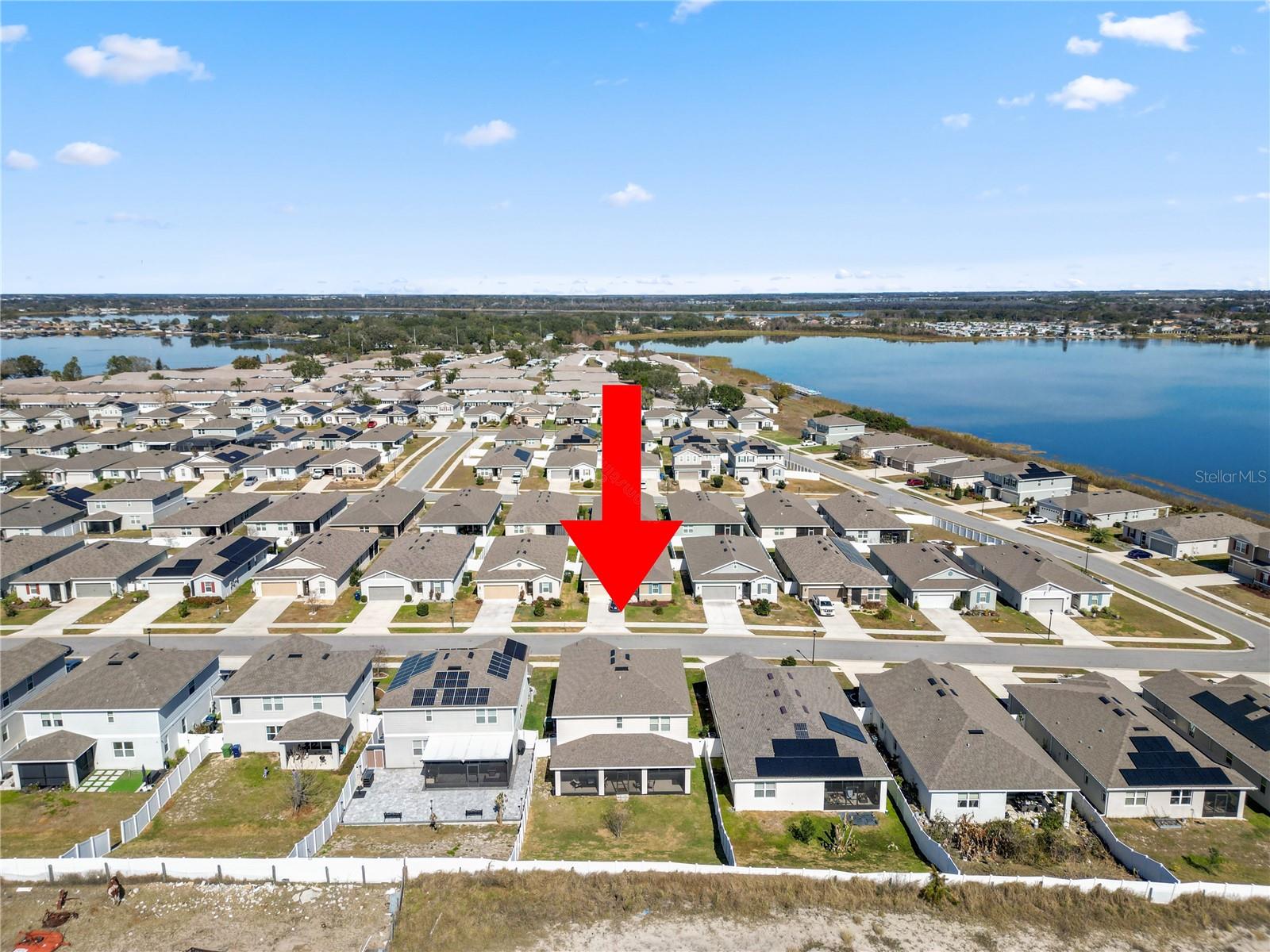 LAKE SMART POINTE - Residential