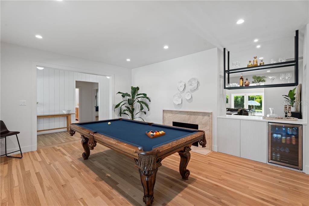 FLAG POINT SHORES - Residential