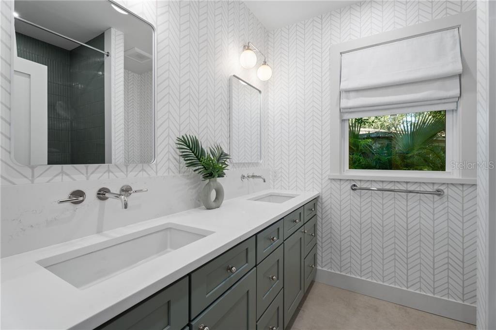 FLAG POINT SHORES - Residential