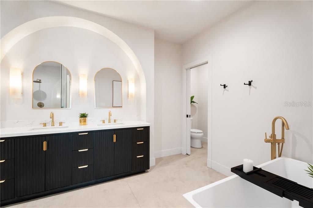 FLAG POINT SHORES - Residential