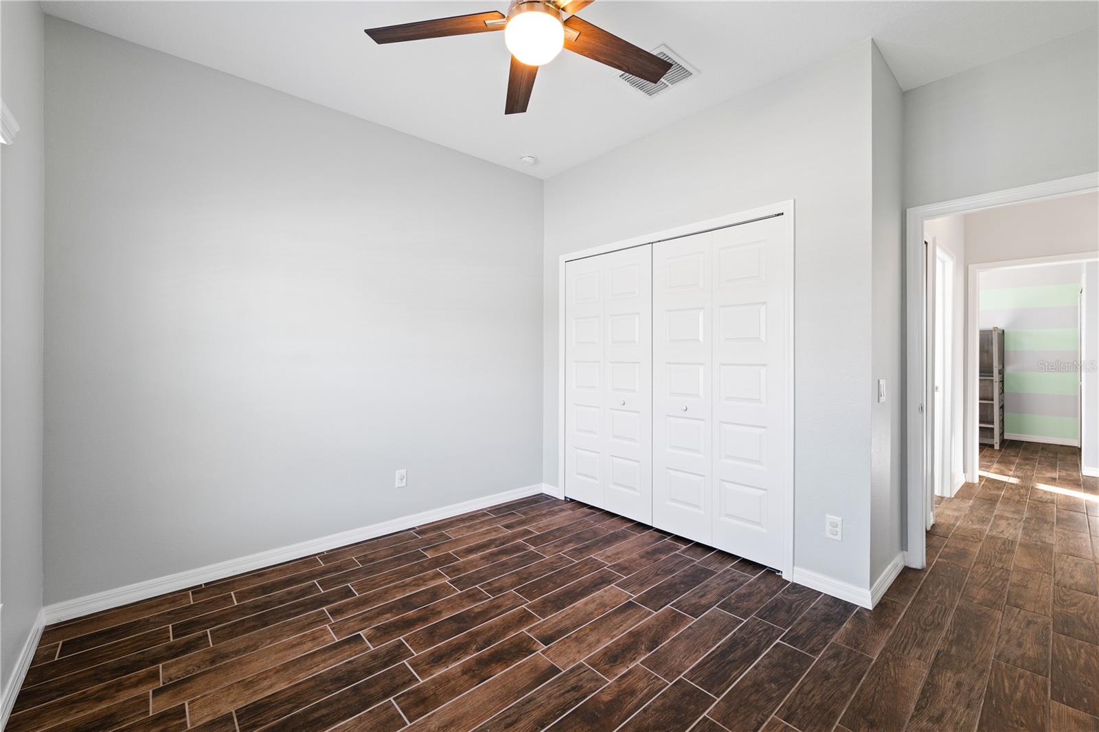 1593 SECLUDED GARDEN LANE