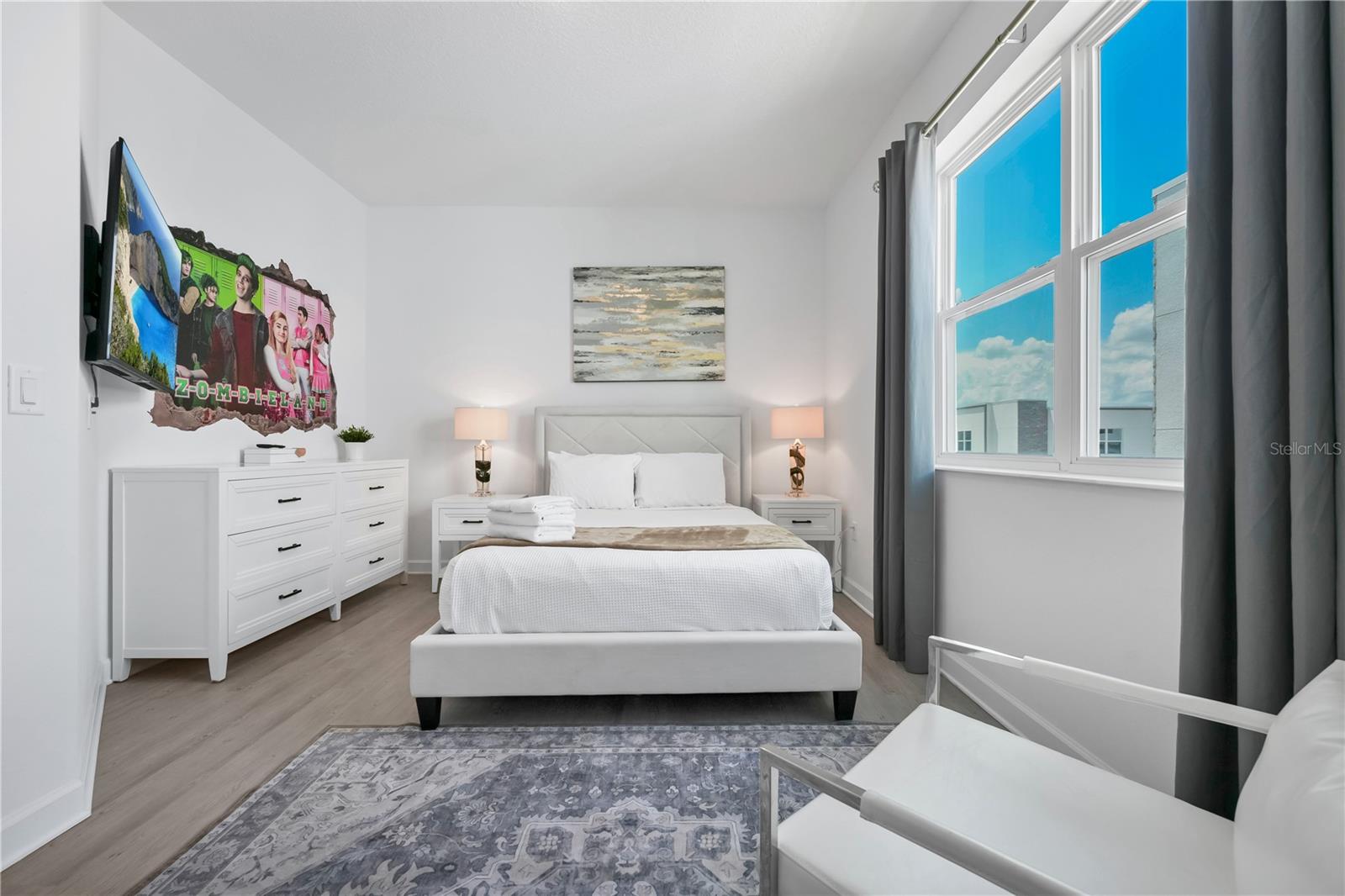 AZUR RESIDENCE - Residential