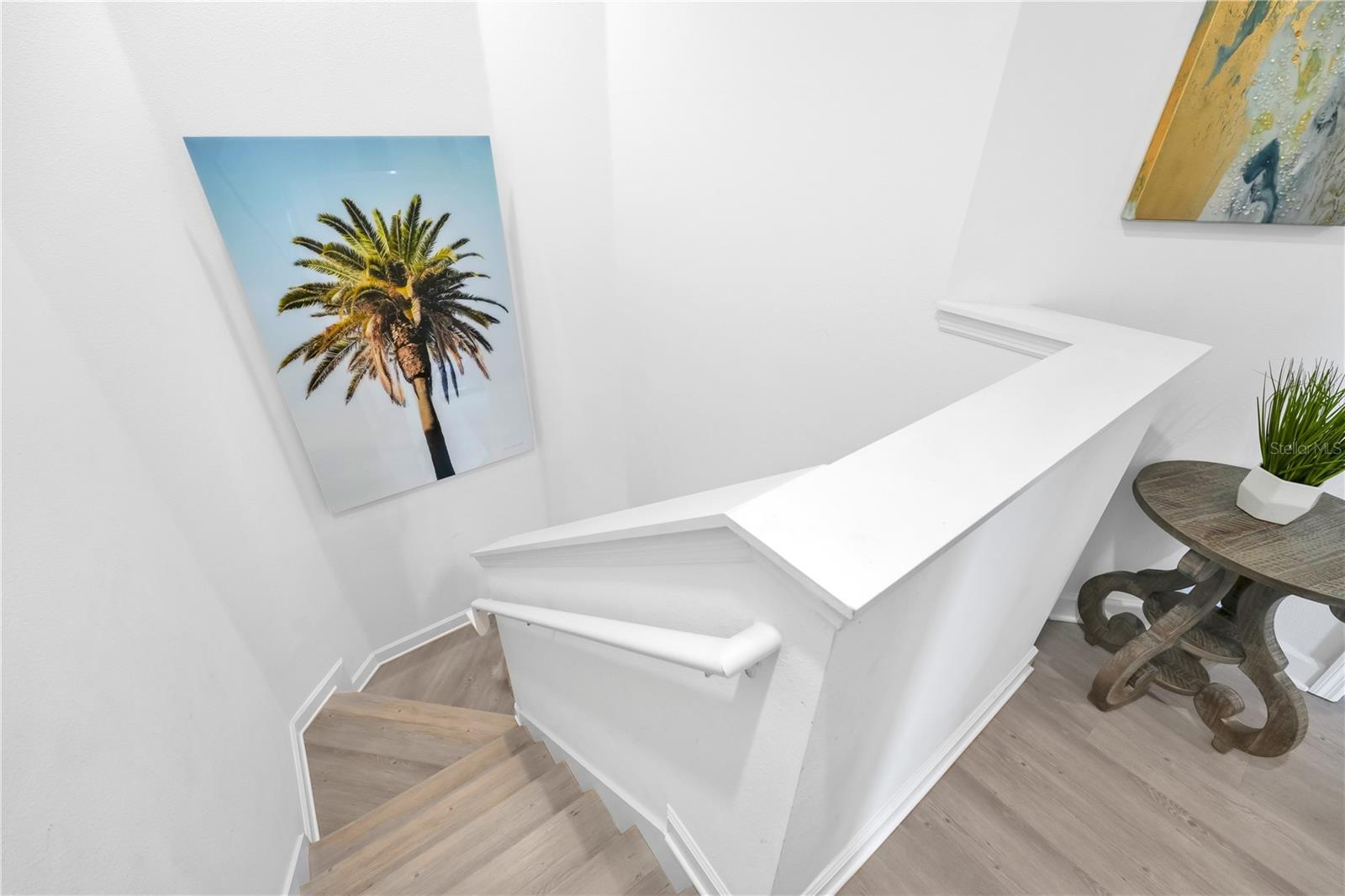 AZUR RESIDENCE - Residential