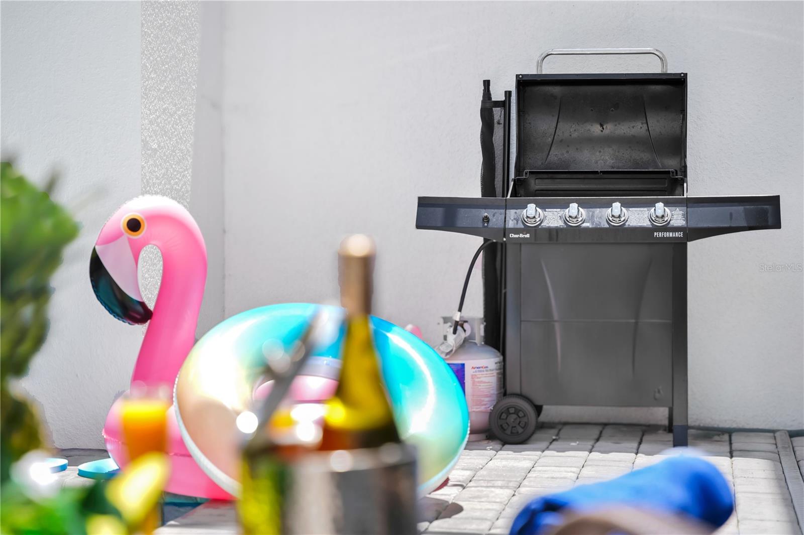 AZUR RESIDENCE - Residential