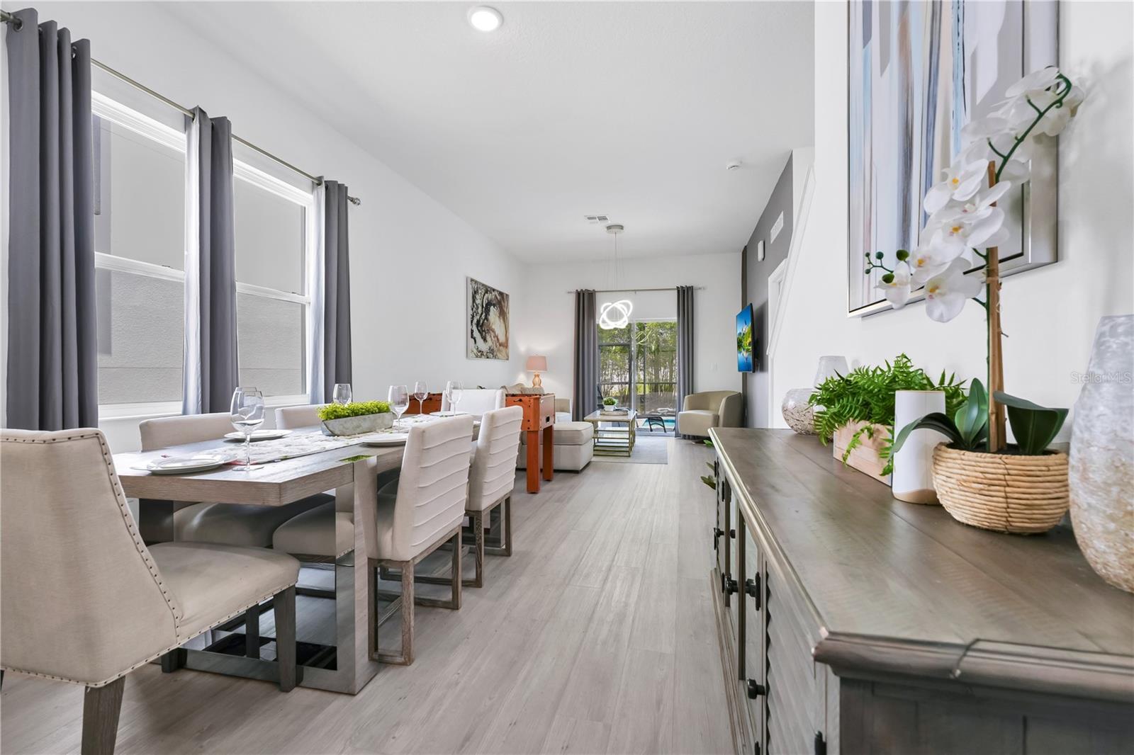 AZUR RESIDENCE - Residential