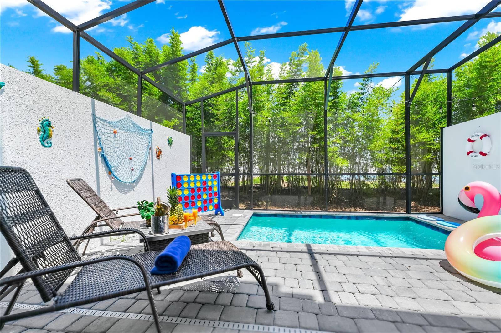 AZUR RESIDENCE - Residential