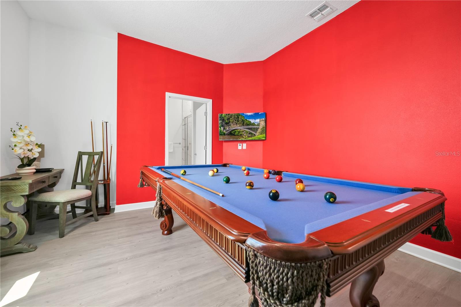 AZUR RESIDENCE - Residential