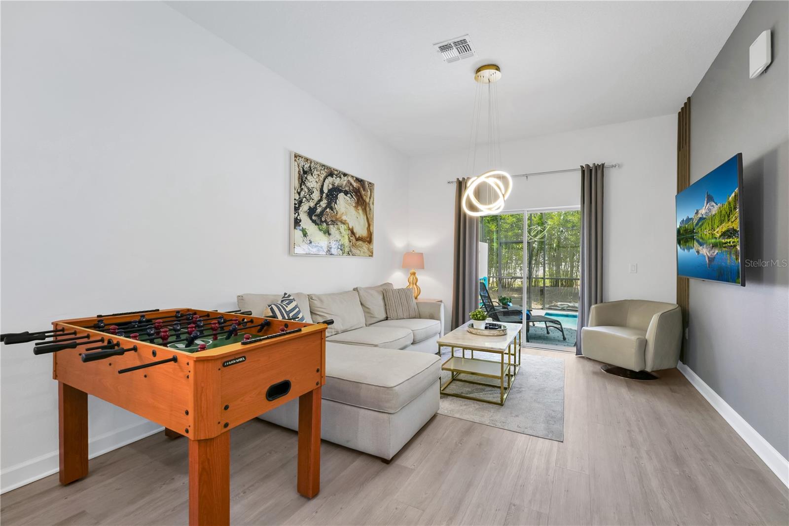 AZUR RESIDENCE - Residential