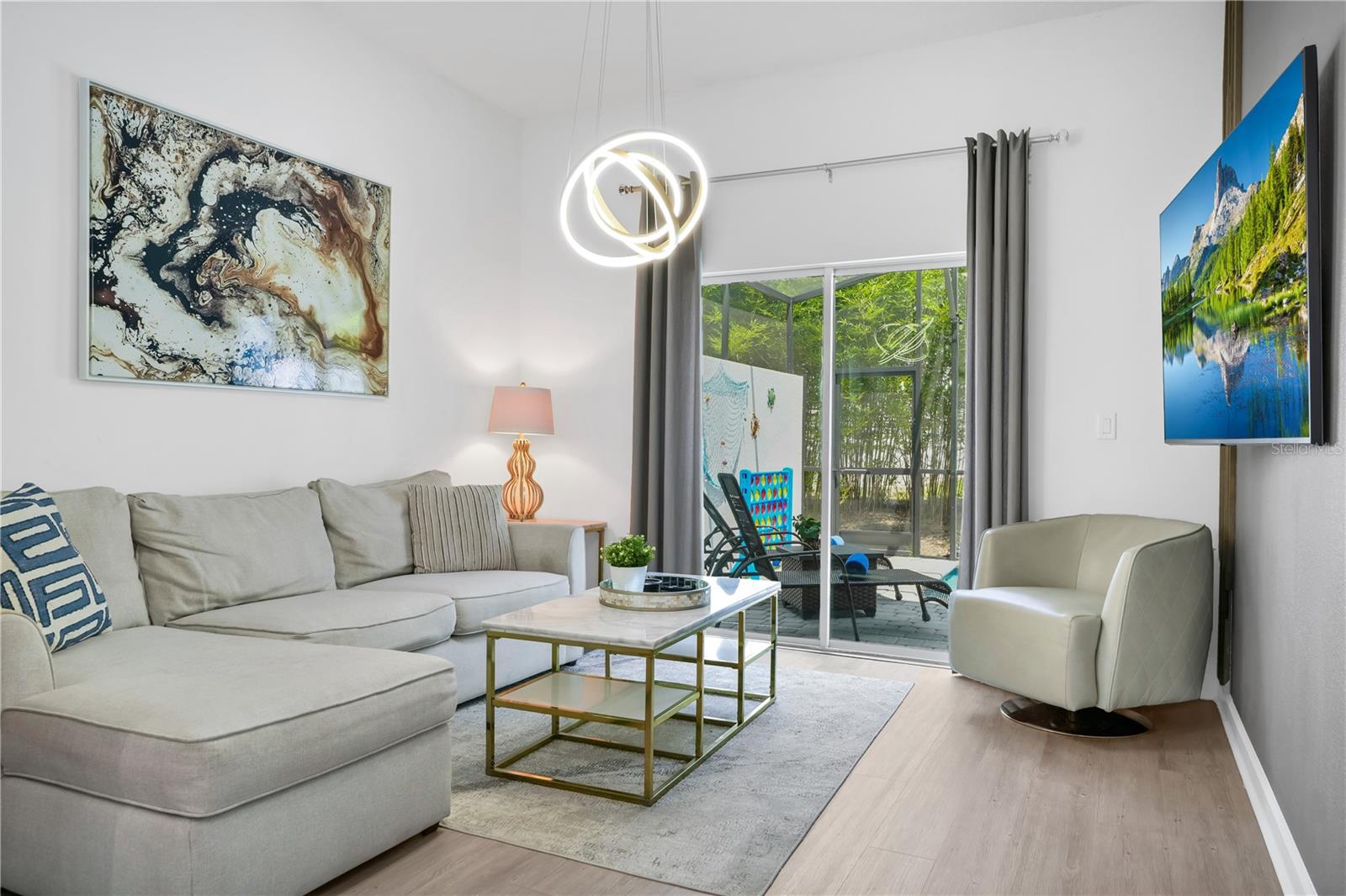 AZUR RESIDENCE - Residential