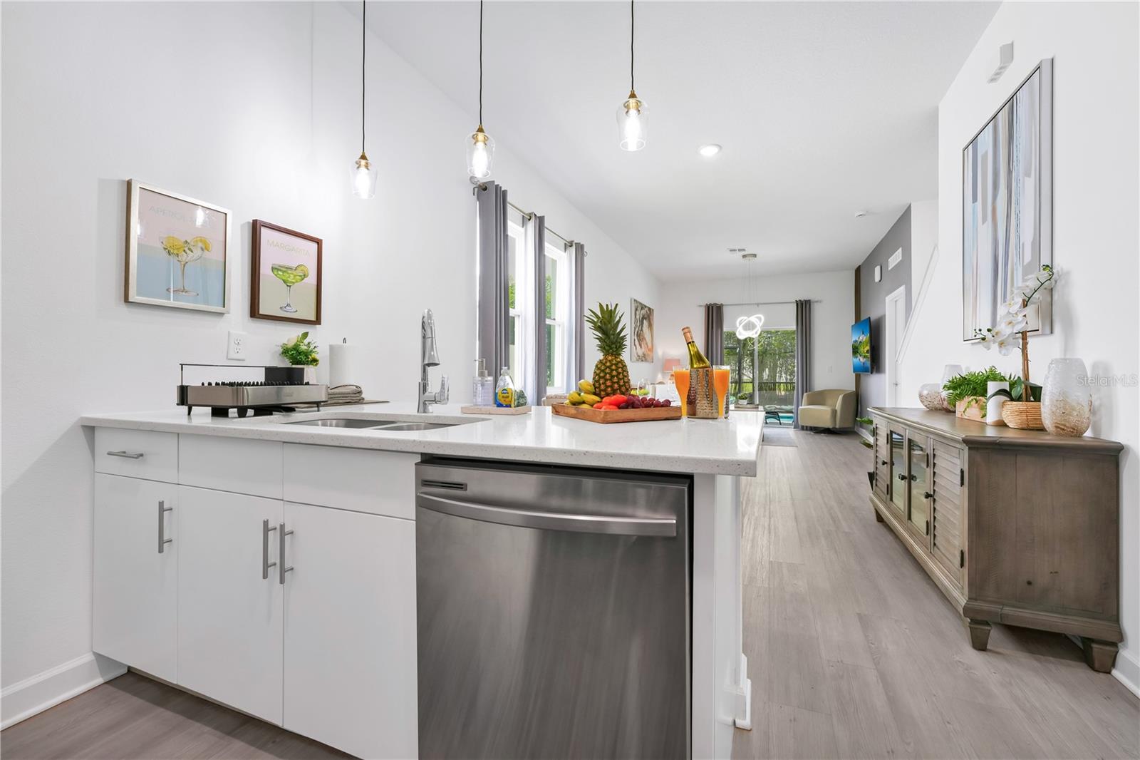 AZUR RESIDENCE - Residential