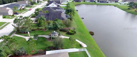 A home in PARRISH