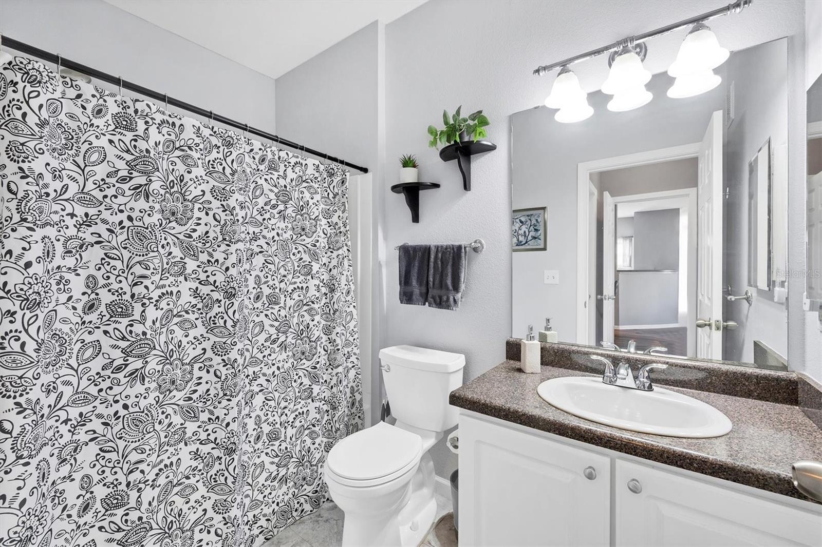 THE PALMS OF CORTEZ - Residential