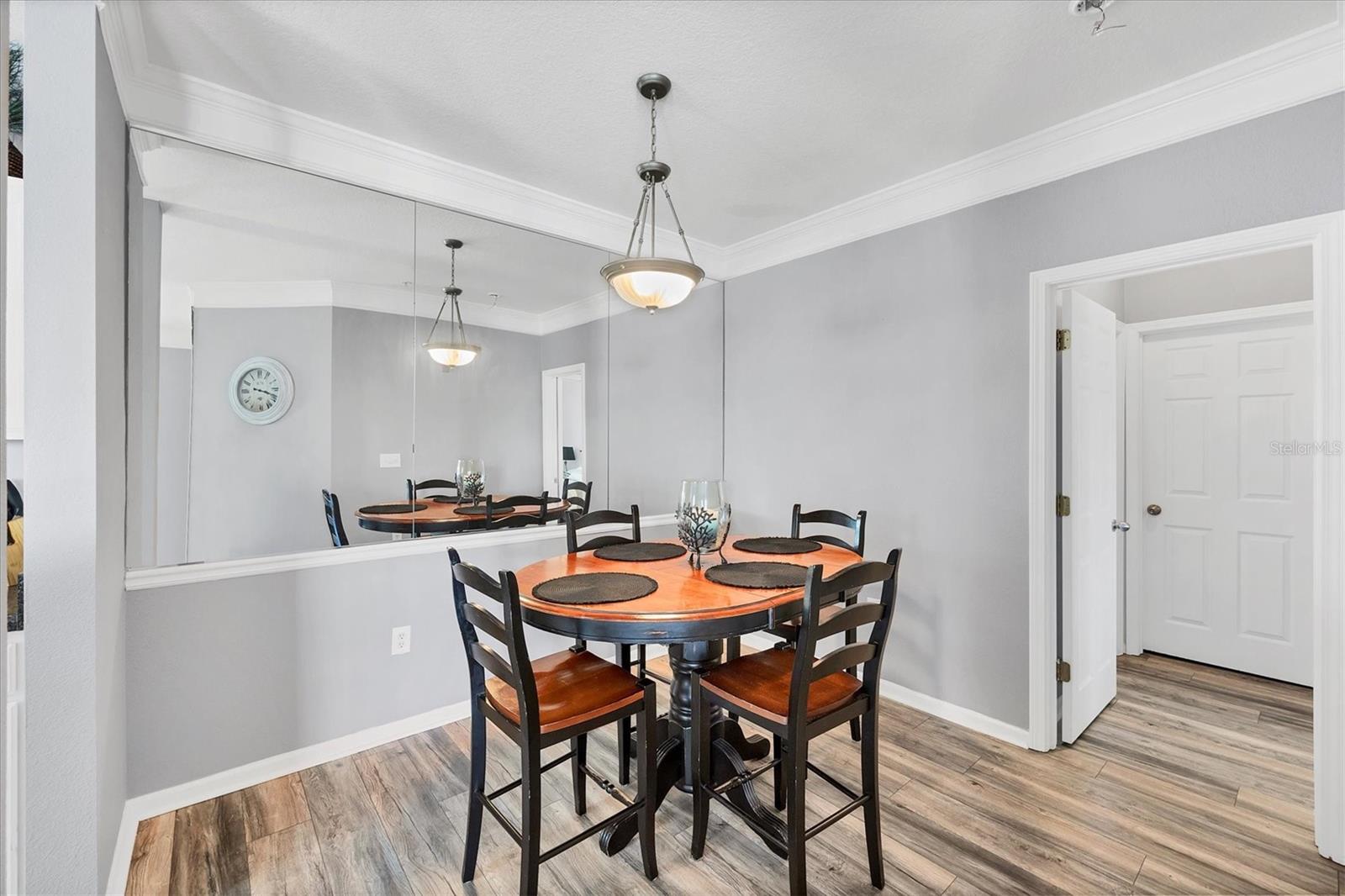 THE PALMS OF CORTEZ - Residential