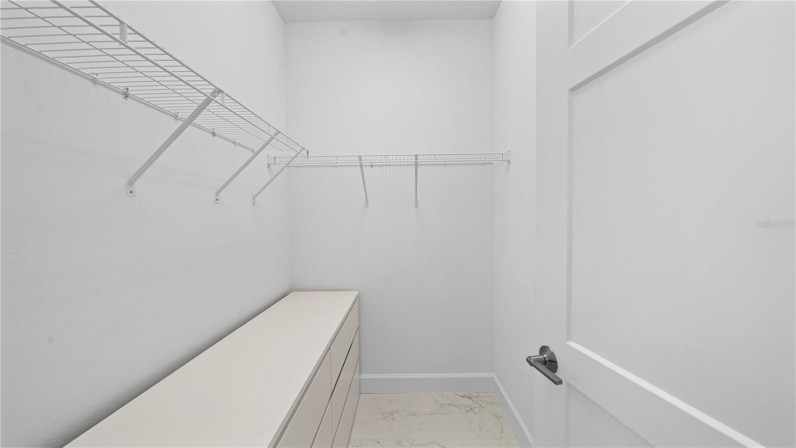 LAS AZOTEAS TWNHMS - Residential Lease