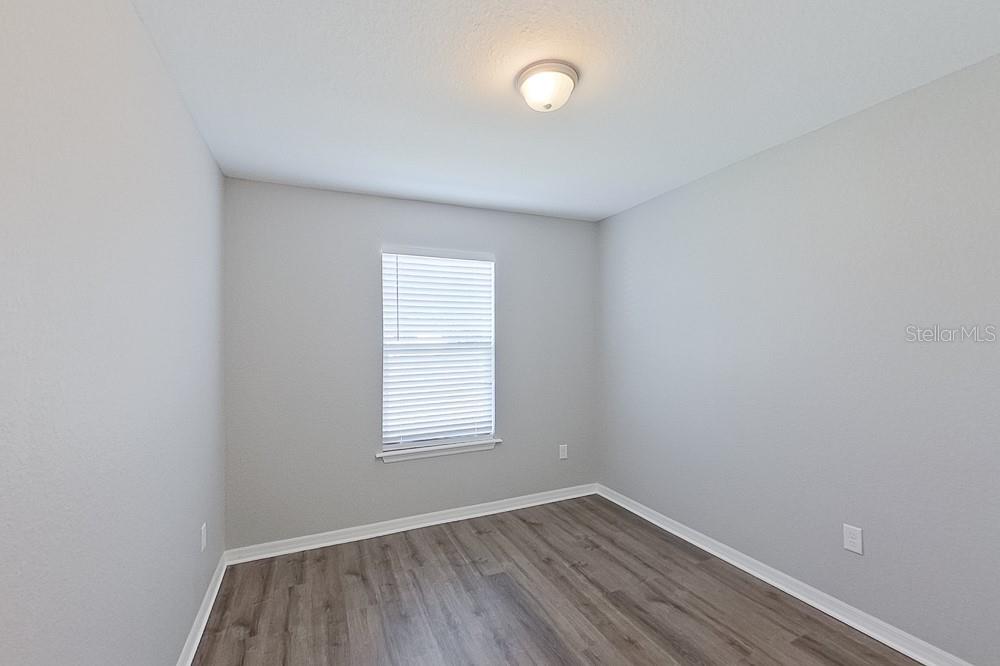 MARION OAKS UN 09 - Residential Lease