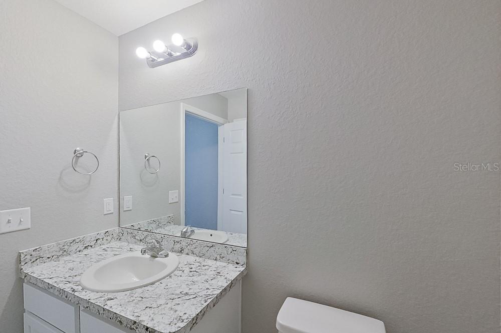 MARION OAKS UN 09 - Residential Lease