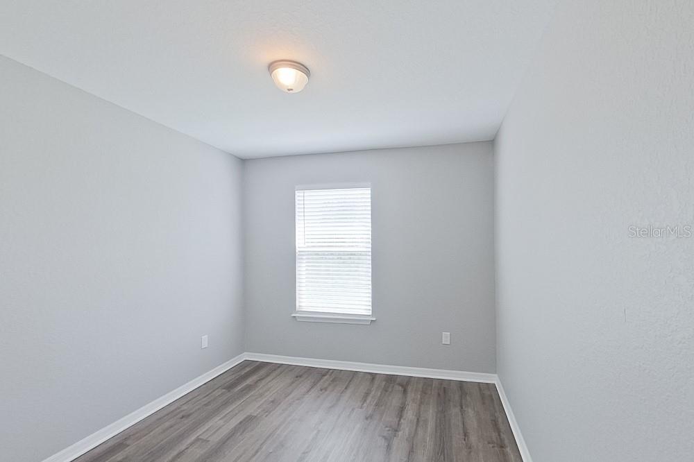 MARION OAKS UN 09 - Residential Lease