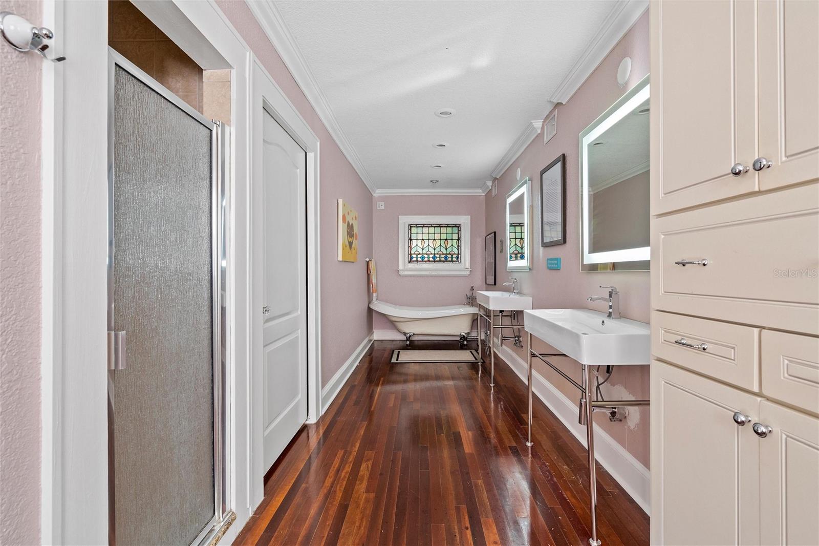 BARNARD ERASTUS A S REV SUB - Residential