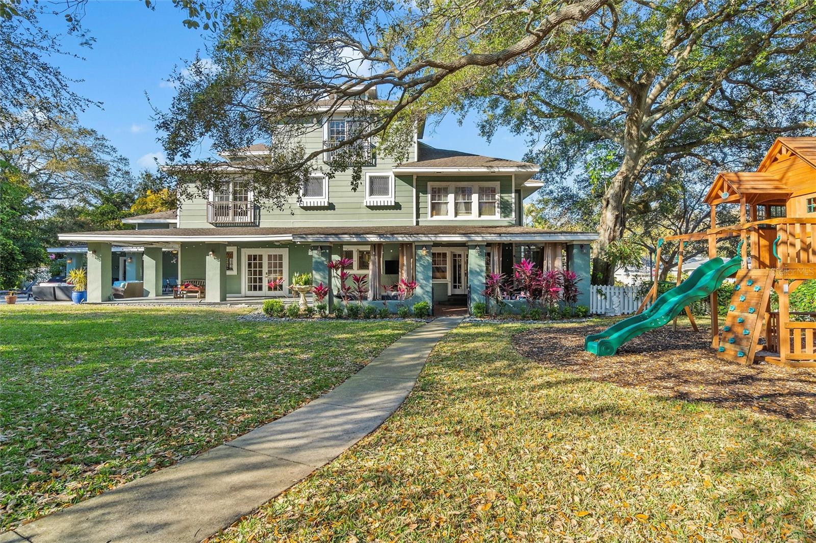 BARNARD ERASTUS A S REV SUB - Residential