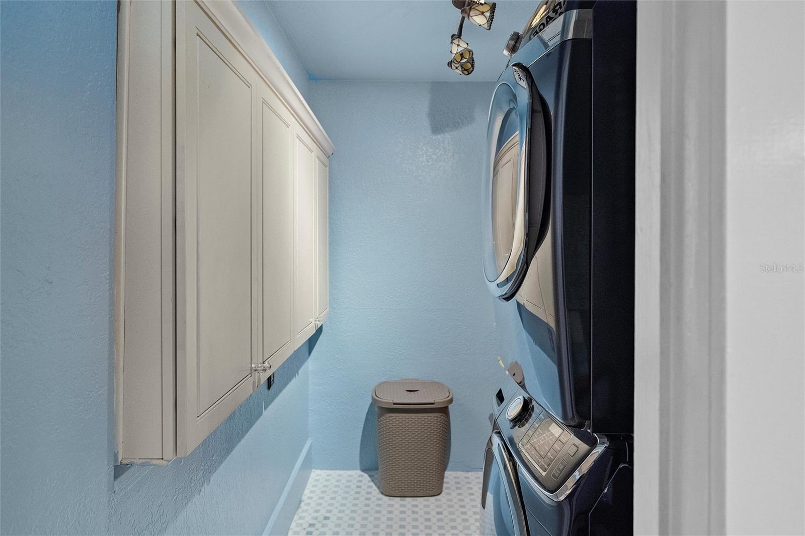 BARNARD ERASTUS A S REV SUB - Residential