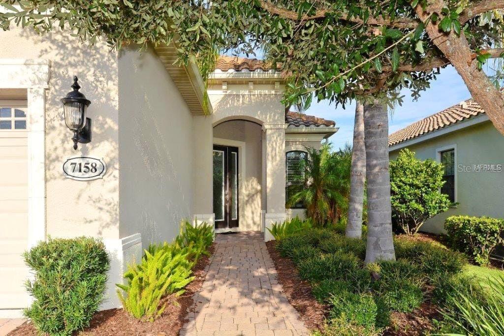 7158 WESTHILL COURT