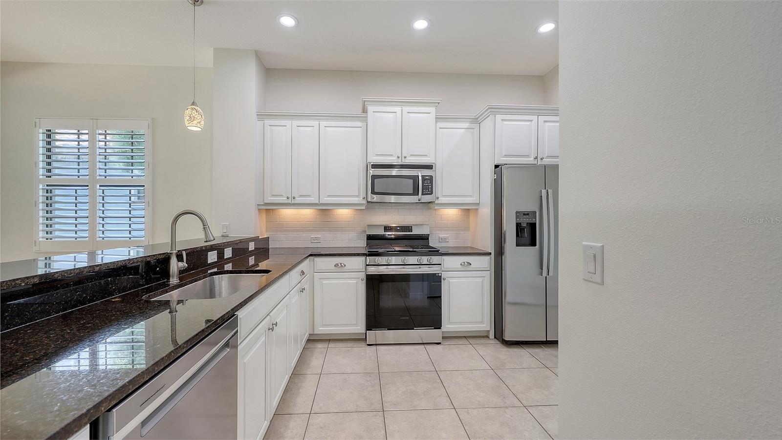 7158 WESTHILL COURT