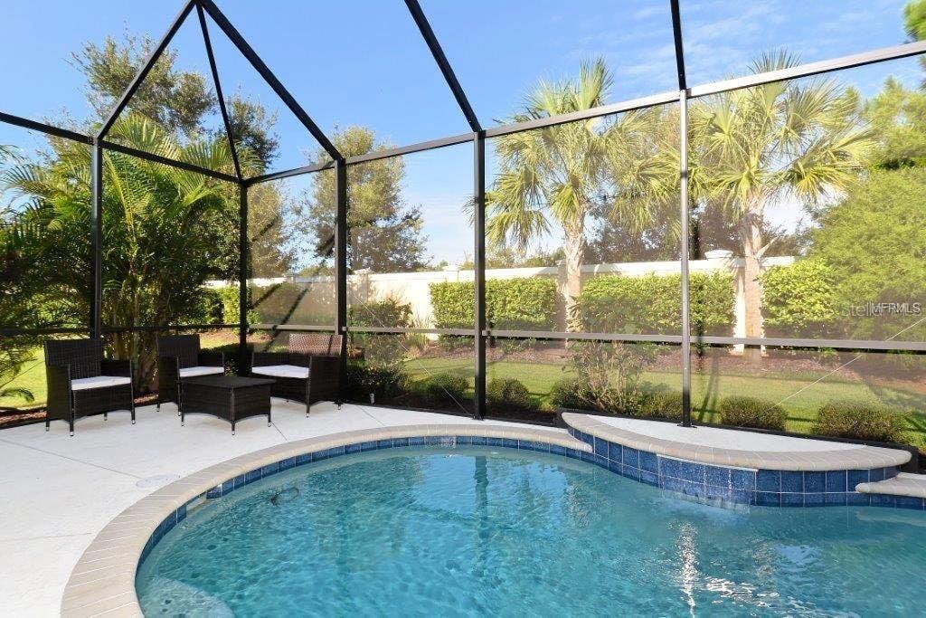 7158 WESTHILL COURT